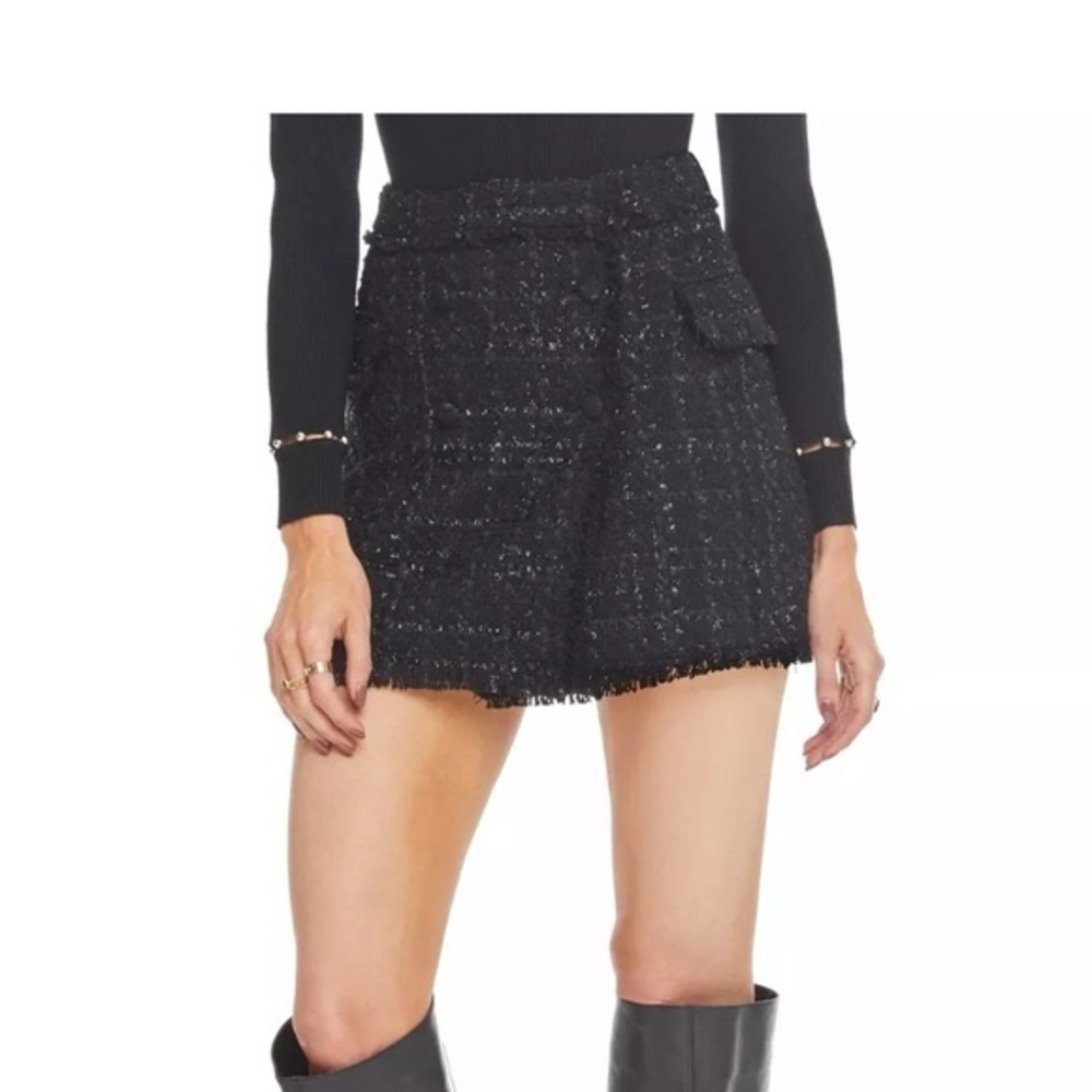 Astr Black Textured Skirt. New with tags, never worn.